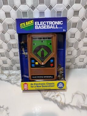 Mattel 2016 Retro Classic Electronic Baseball Game Its Back